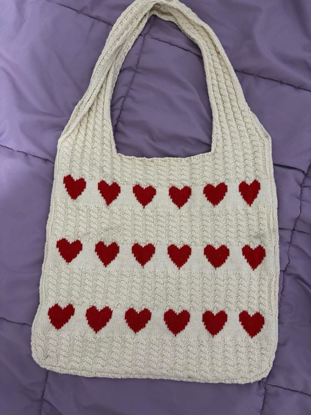 Red Heart Pattern Cream Knit Shoulder Bag